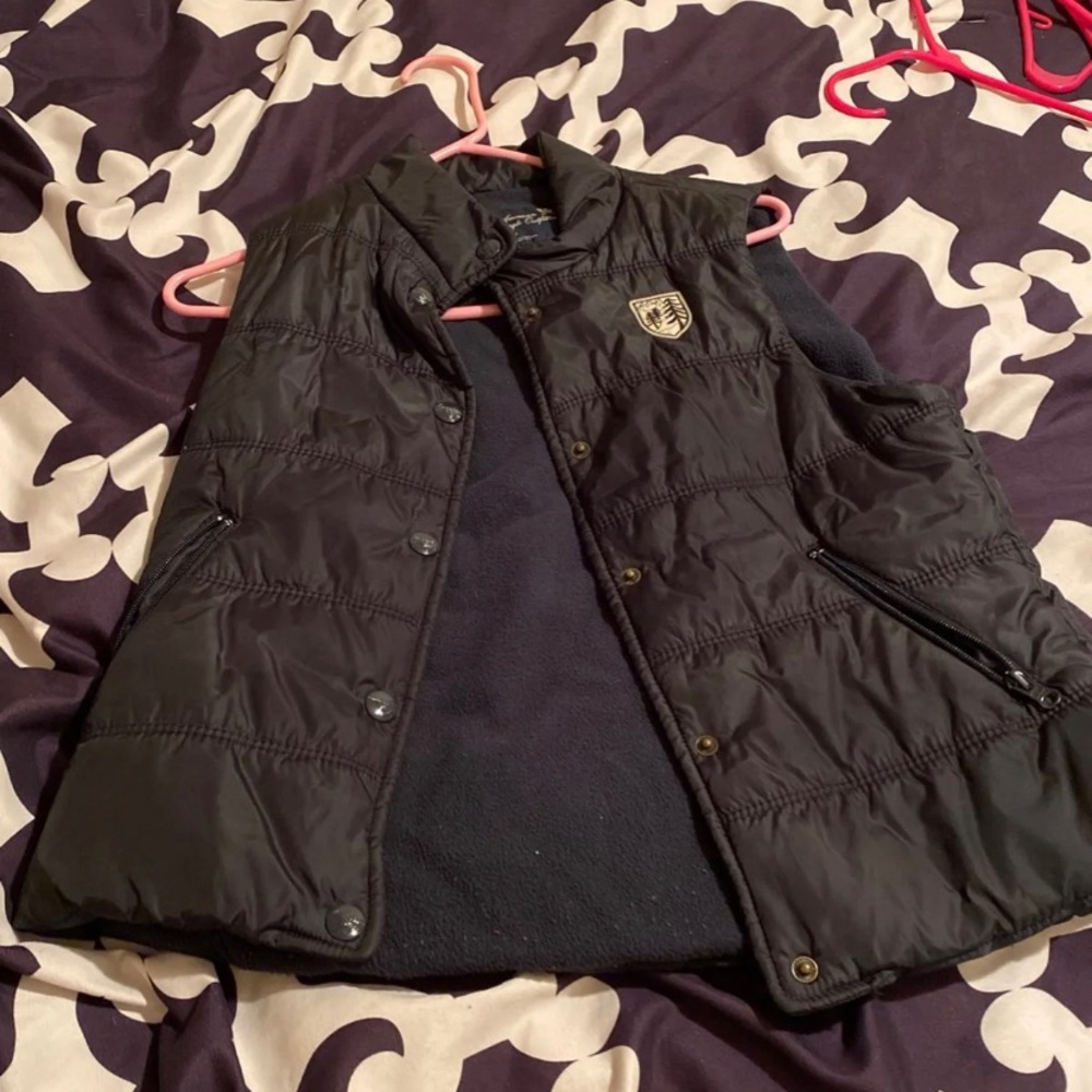 American eagle vest